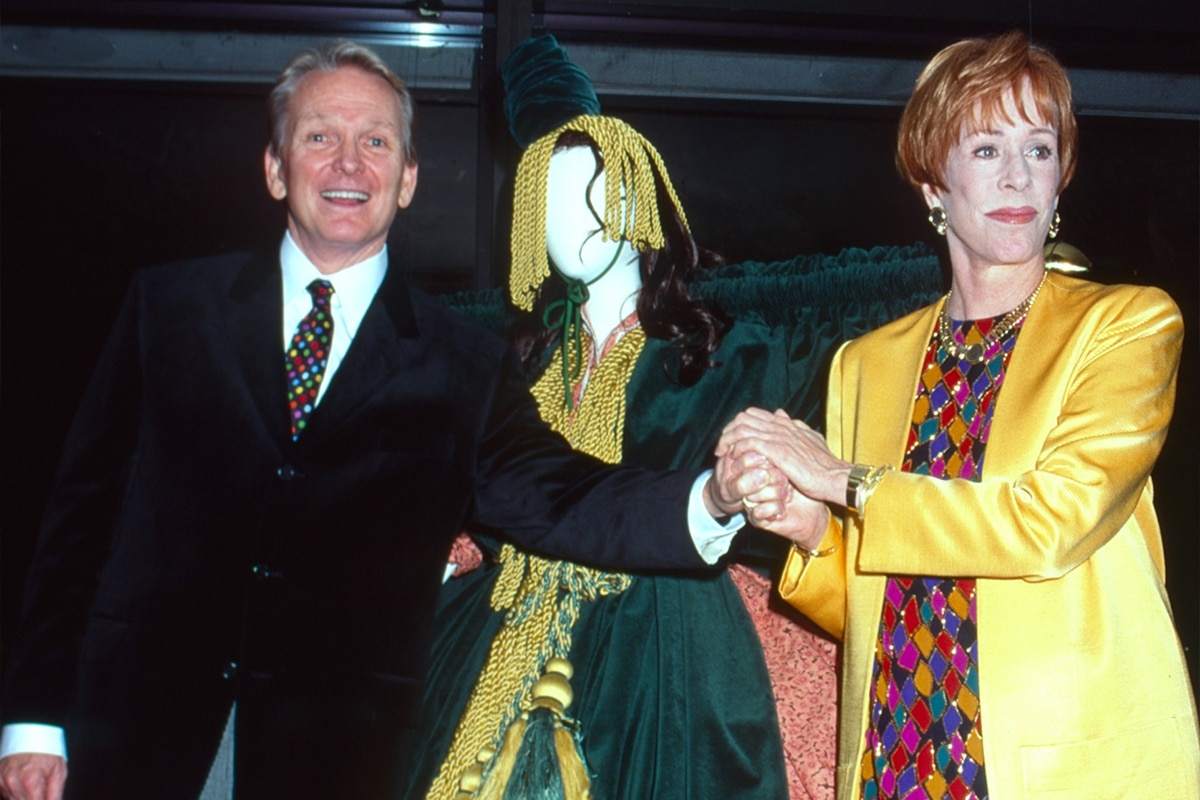 bob mackie with carol burnett 1200x800