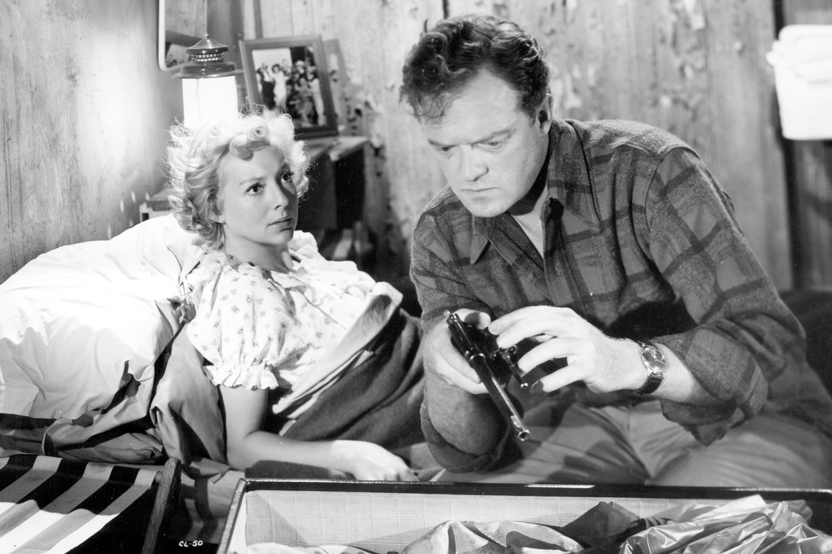 the prowler bed 1200x800